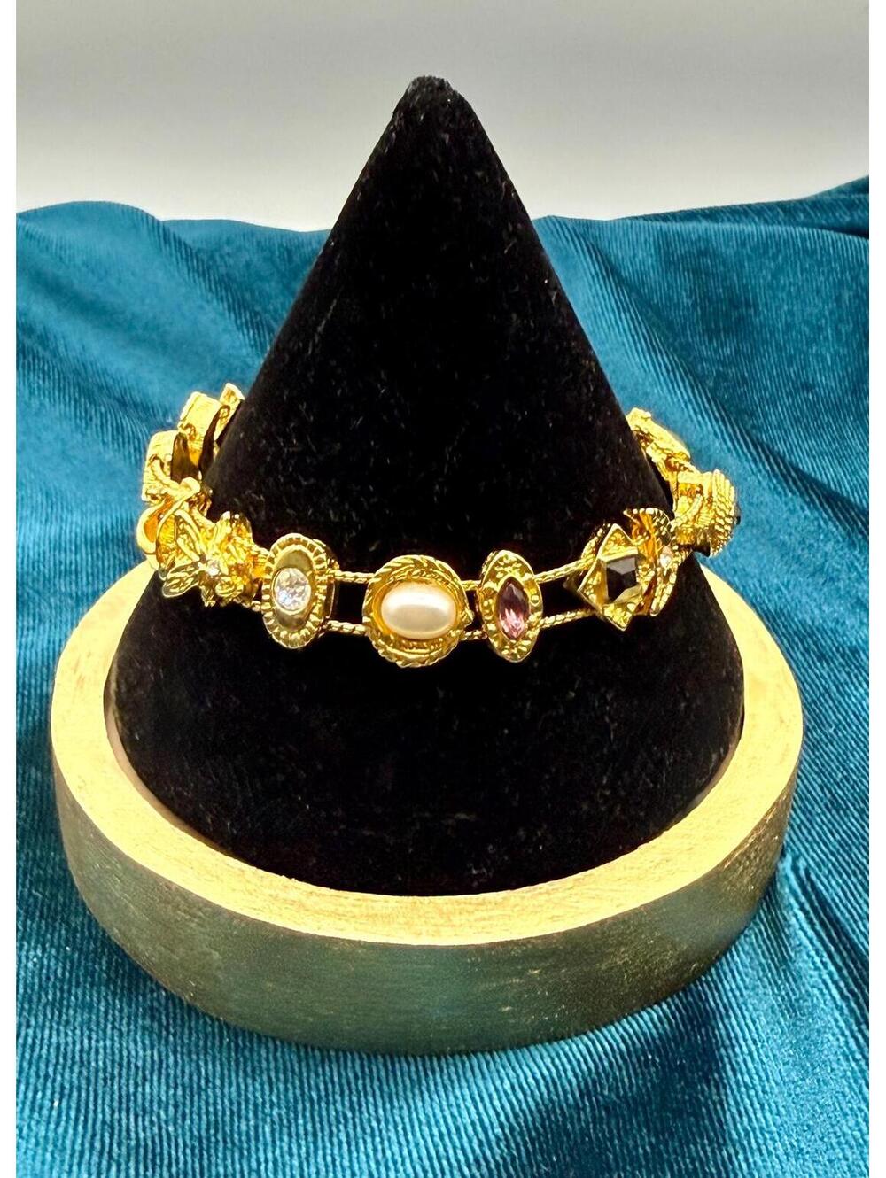 Vintage Gold Tone Slider Bracelet